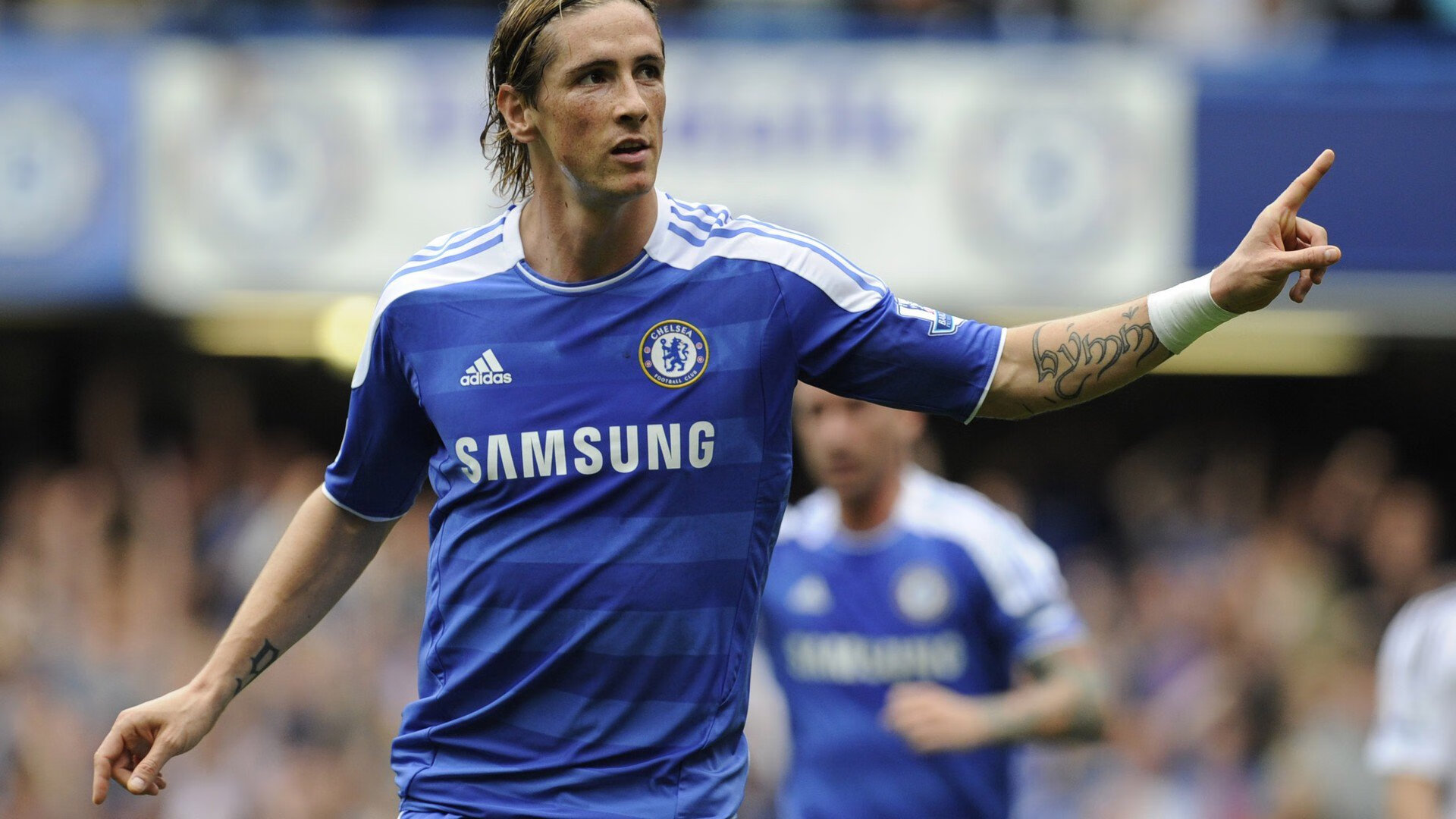 开云平台-法甲：巴黎主场2-1战胜里尔，积分优势扩大，法甲巴黎阵容